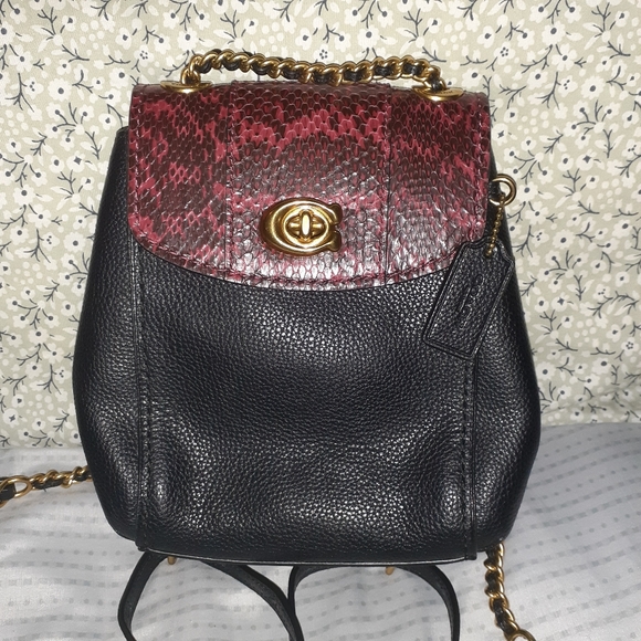 Coach | Sample Exotic Snake Skin Parker Convertible Backpack 16 - Picture 2 of 10